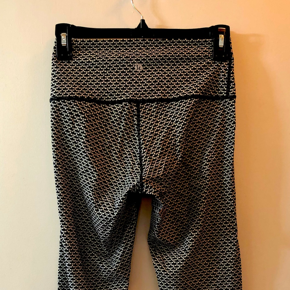 Lululemon wunderunder cropped leggings